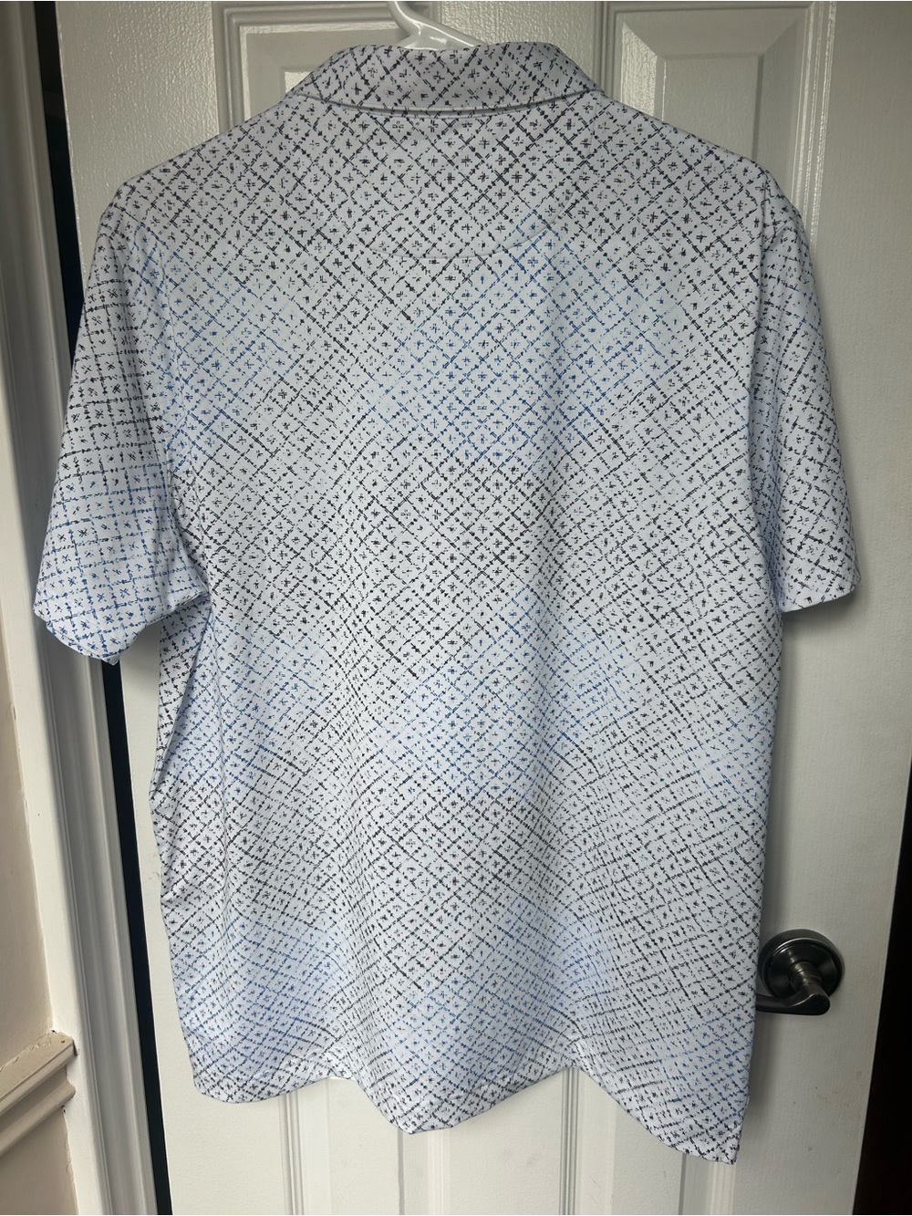 Robert Graham Performance Polo White Blue Black - Picture 2 of 6